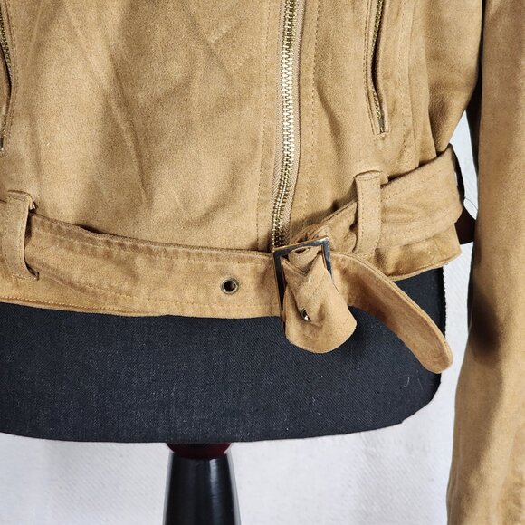 Wildflower Tan Poly Faux Suede Belted Cropped Moto Jacket with Gold Accents Sz M - Picture 10 of 16